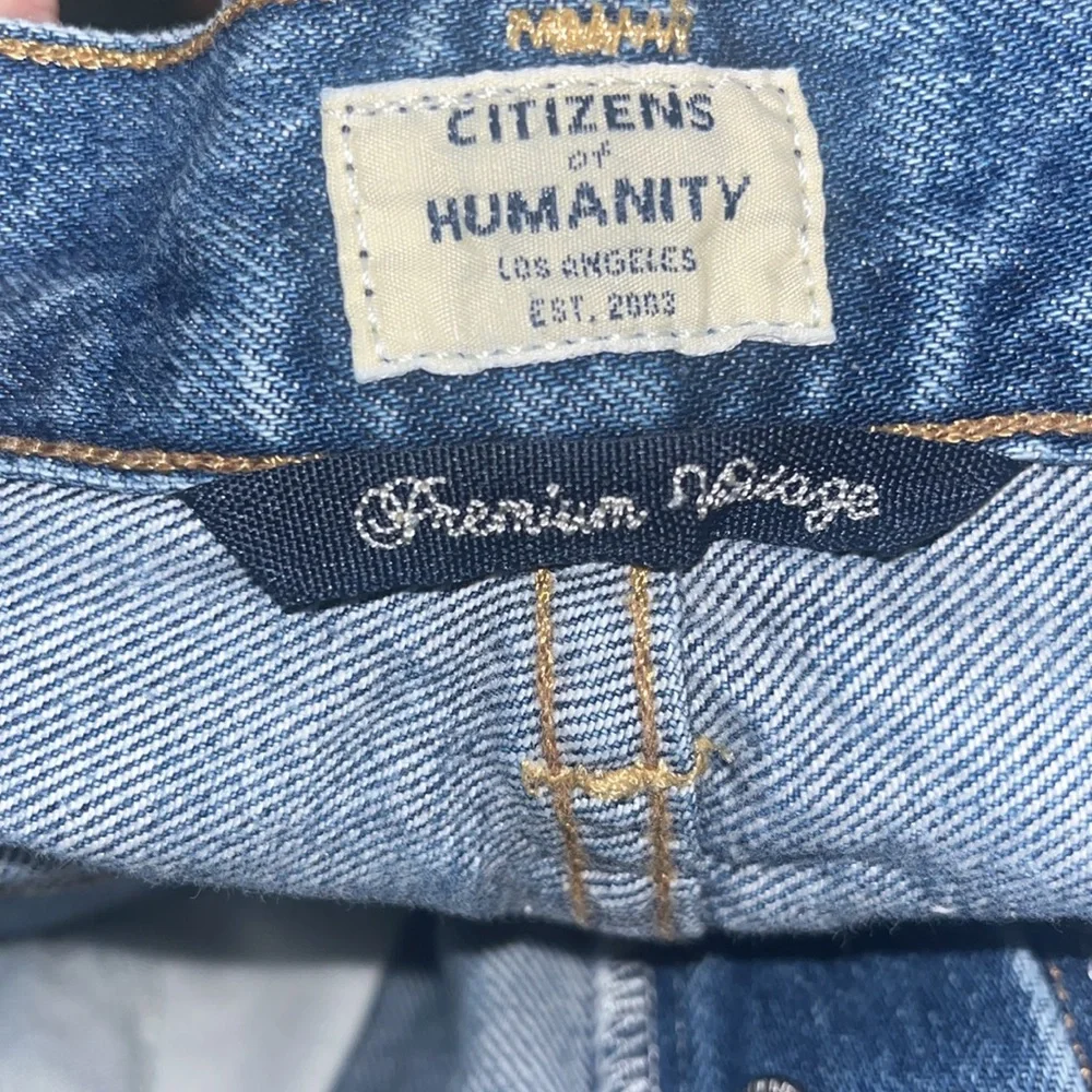 Citizens of Humanity Premium Vintage Emerson Crop Slim Boyfriend in Daze.‎